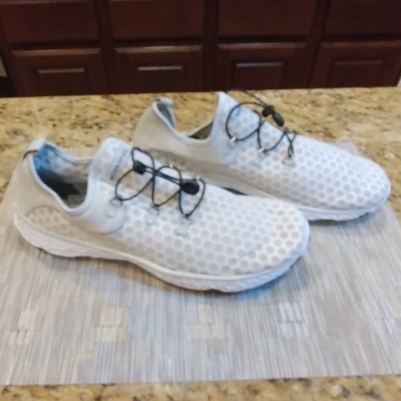 Moerdeng Lightweight Water Shoes Light Grey Quick Dry Size 12 - Picture 2 of 12
